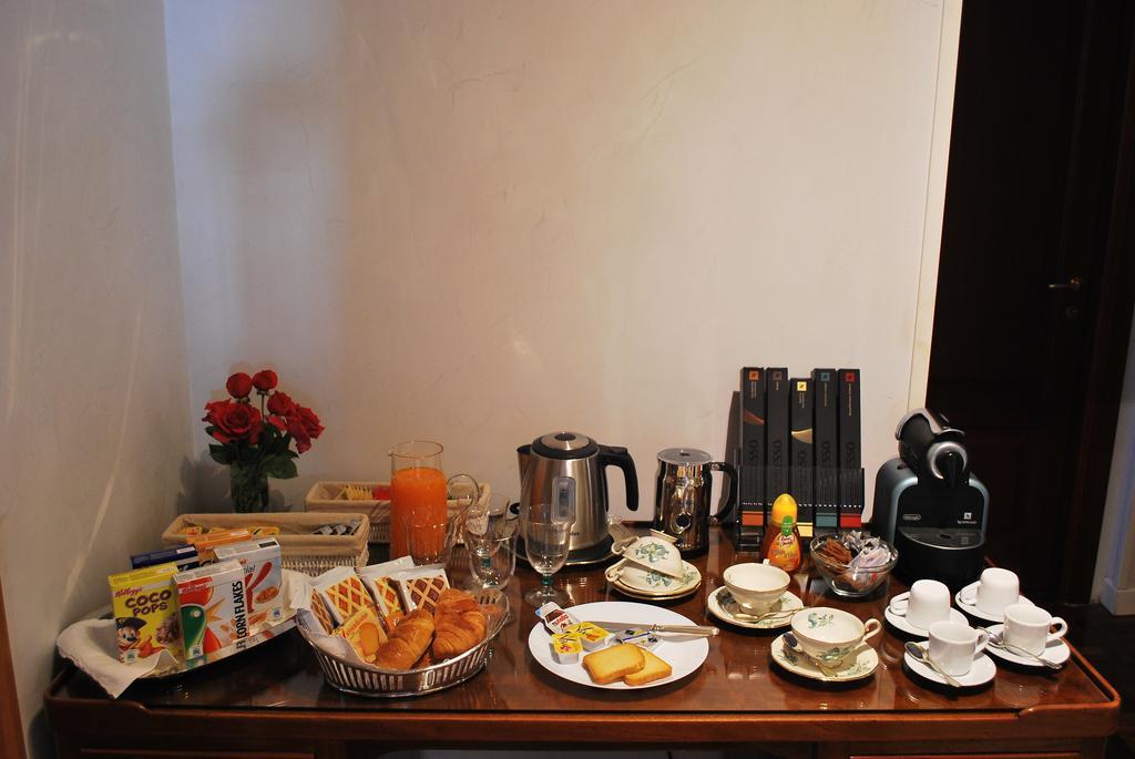 Attico 203 Bed and Breakfast Ρώμη Δωμάτιο φωτογραφία